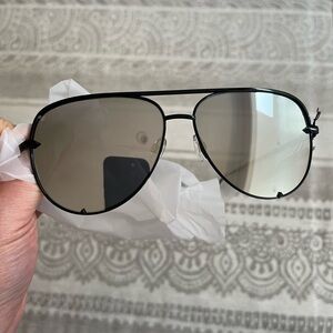Quay Australia x Desi Perkins high key sunglasses